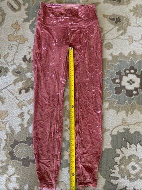 lululemon crushed velvet leggings in dusty rose